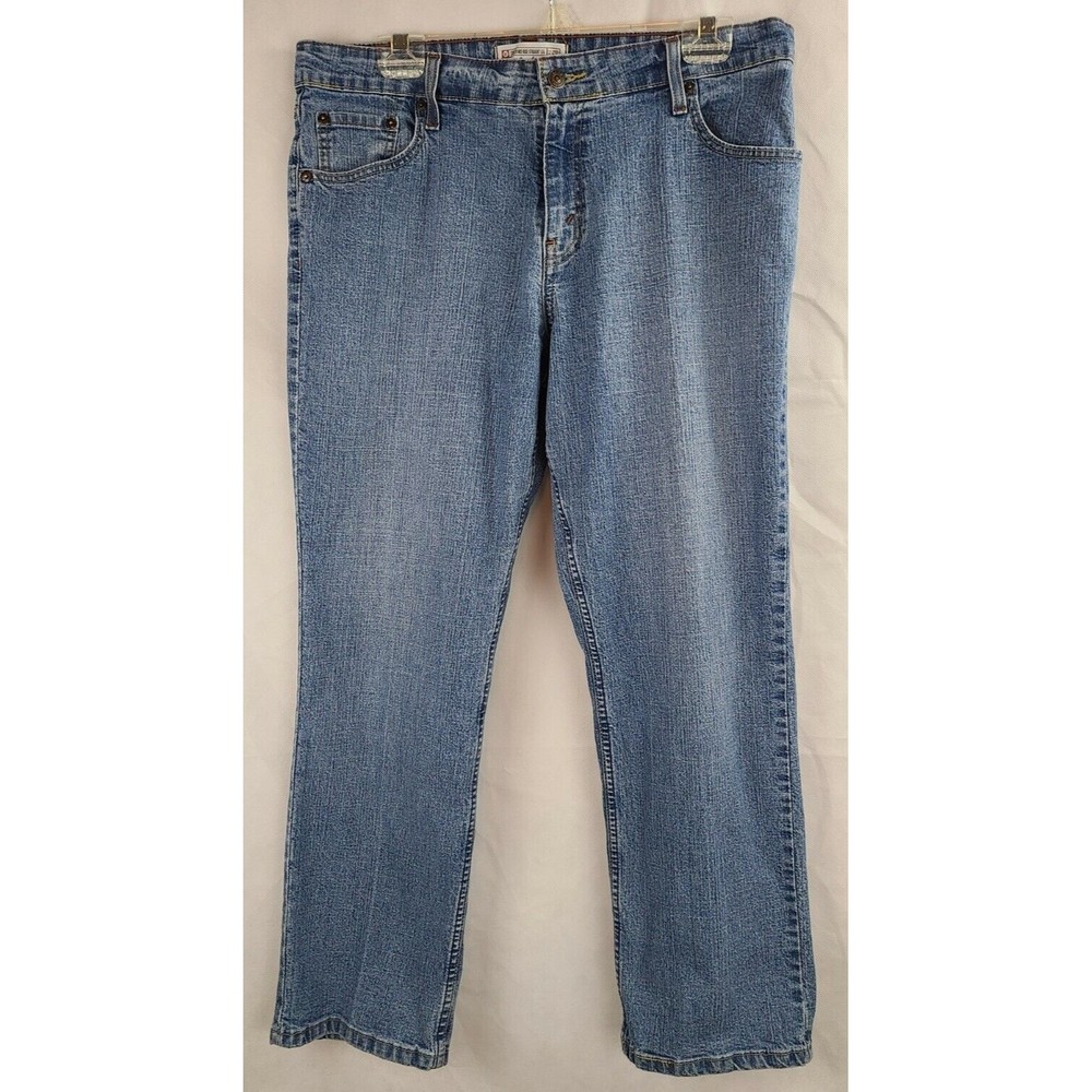 Levi Strauss Signature Women's (Misses 14 Short) Straight Leg Stone Wash Jeans